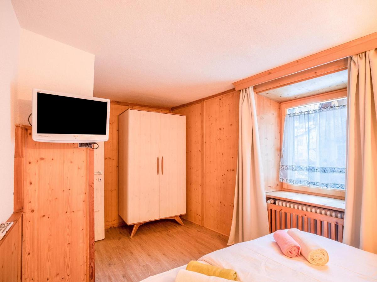 Chalet Osmar Appartamento 1 캄피텔로디파사 외부 사진