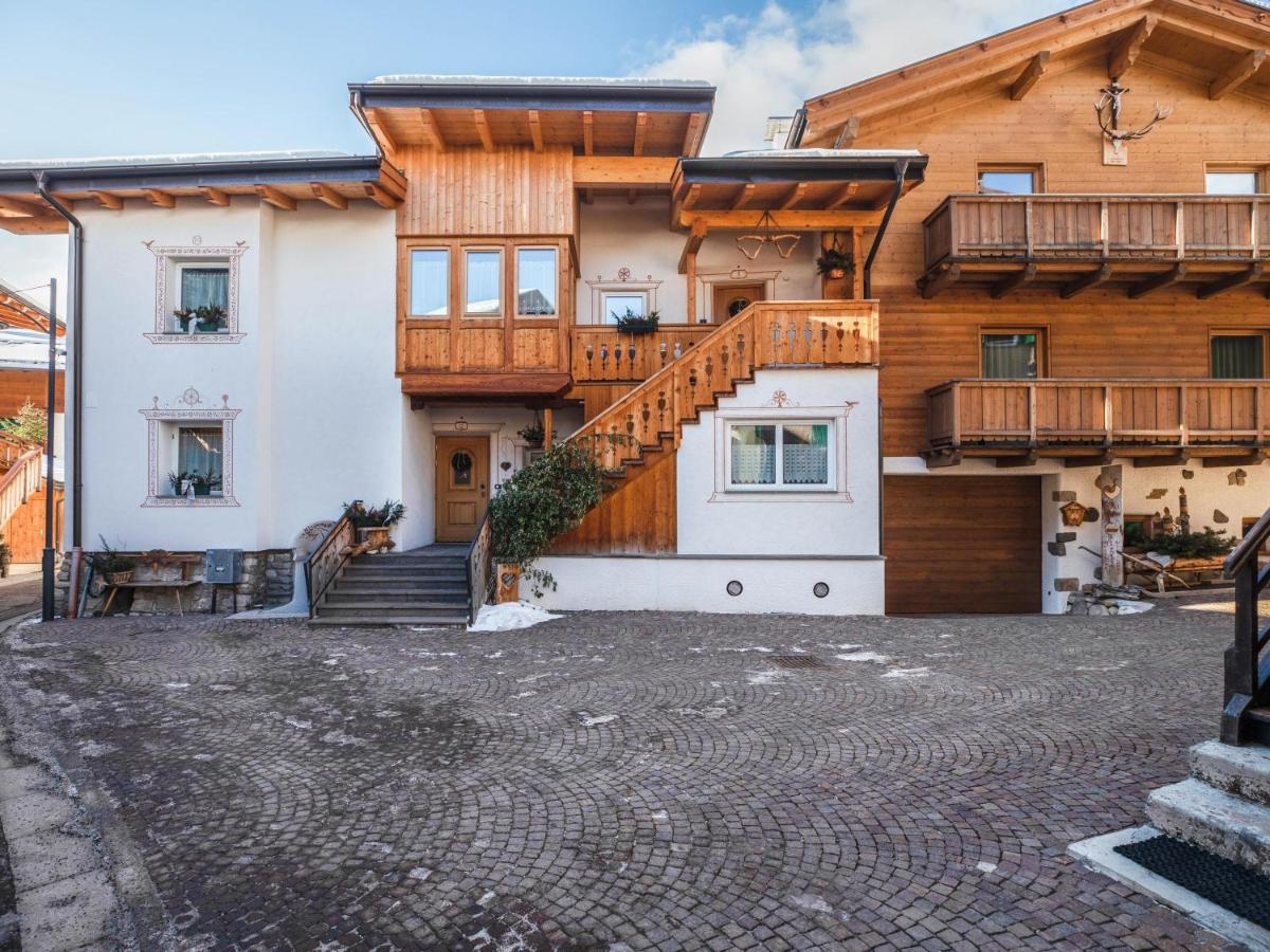 Chalet Osmar Appartamento 1 캄피텔로디파사 외부 사진
